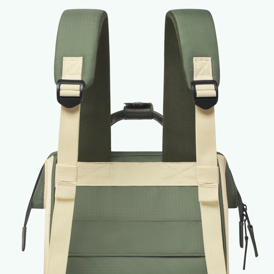backpack adventurer small vila verde