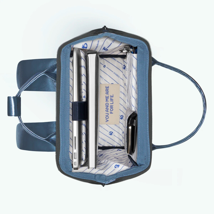 backpack adventurer small larissa