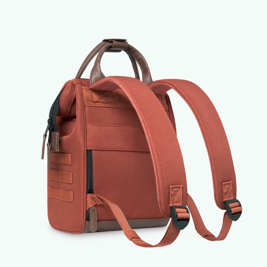 backpack adventurer small san cristóbal