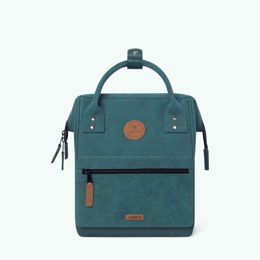 backpack adventurer small quepos