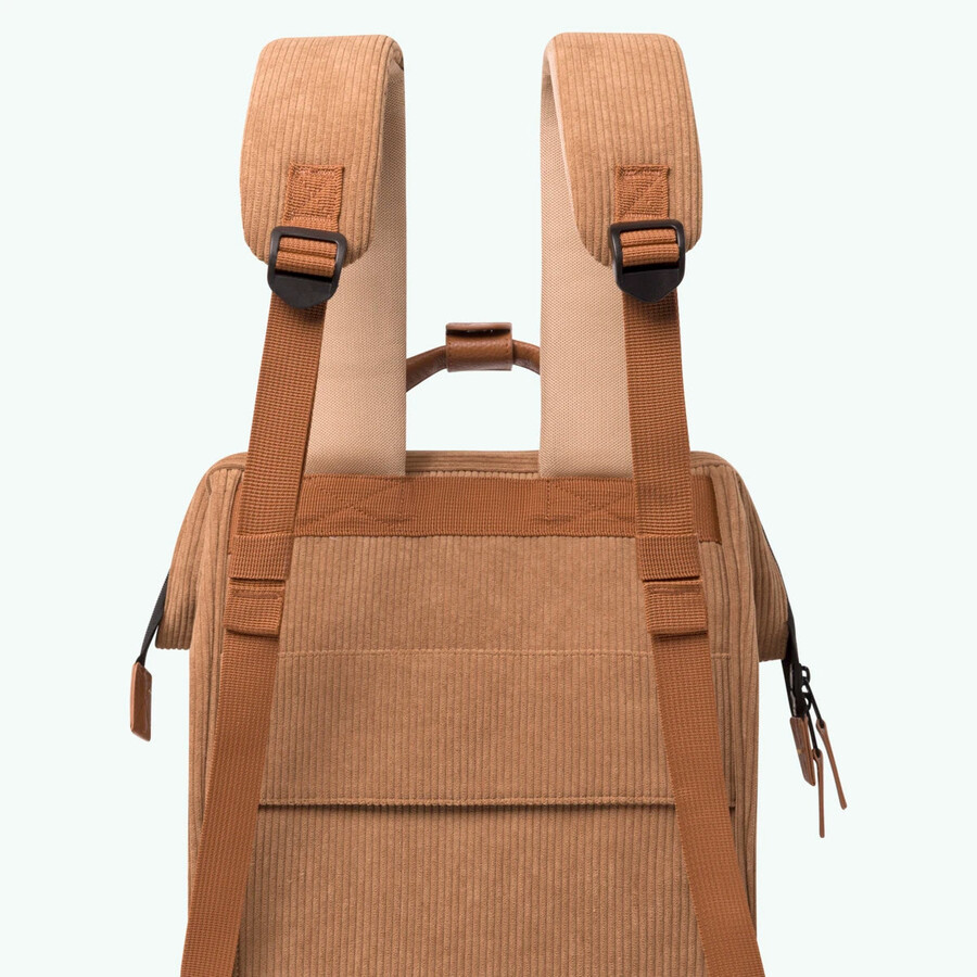 backpack adventurer medium dubai