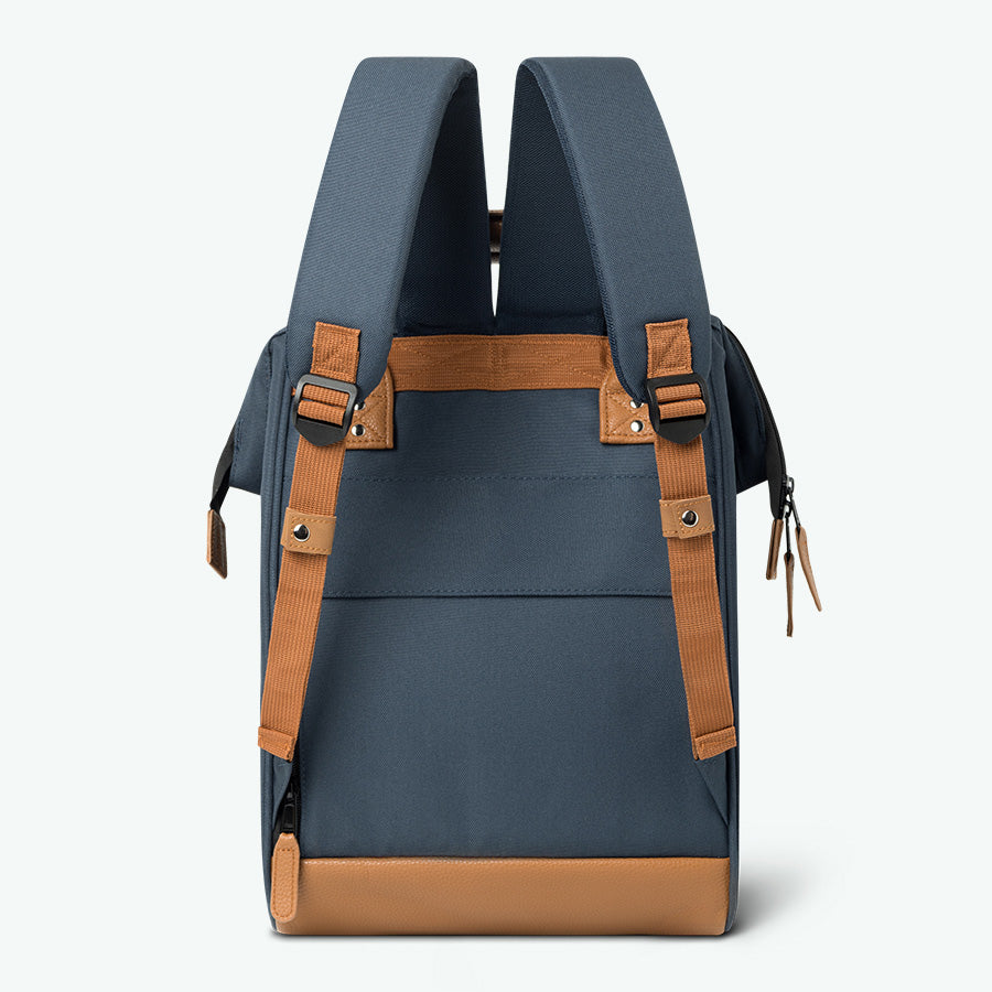 backpack adventurer medium chicago