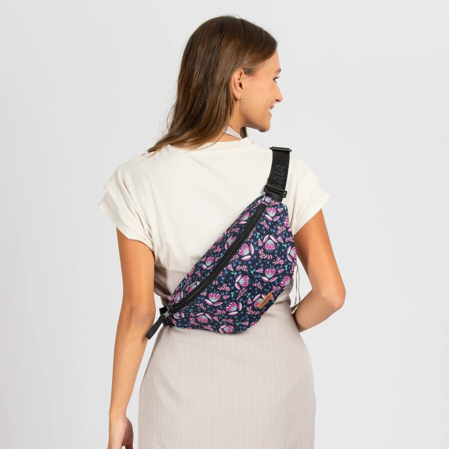 bauchtasche groß capri