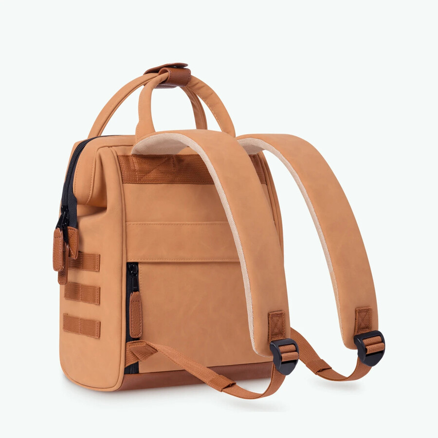 adventurer-rucksack klein moskau