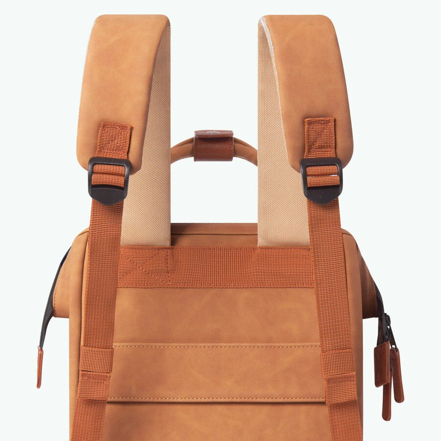 adventurer-rucksack klein moskau